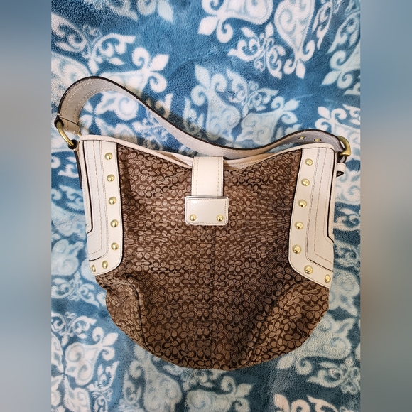 COACH Hobo Shoulder bag Color brown/beige - Picture 9 of 9